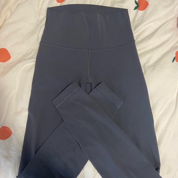 (SOLD) Lululemon Aligns 28” - Picture 2 of 5